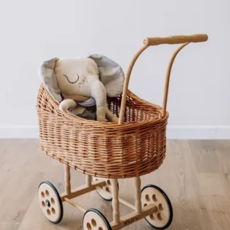 עגלת קש לבובה